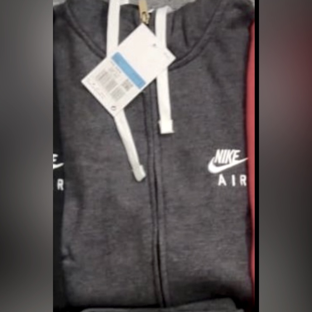 Nike dark gray nwt